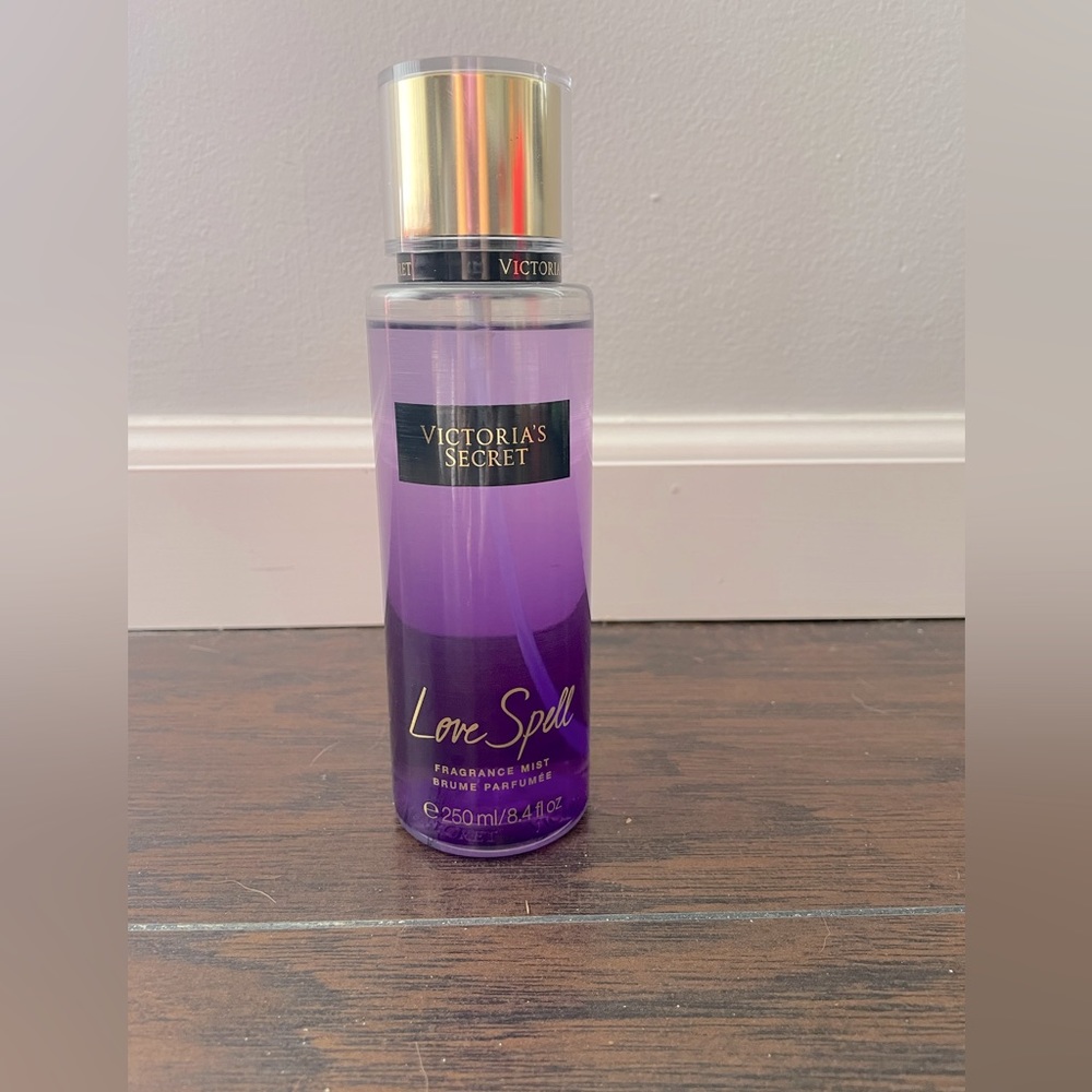 Victoria’s Secret Love Spell Fragrance